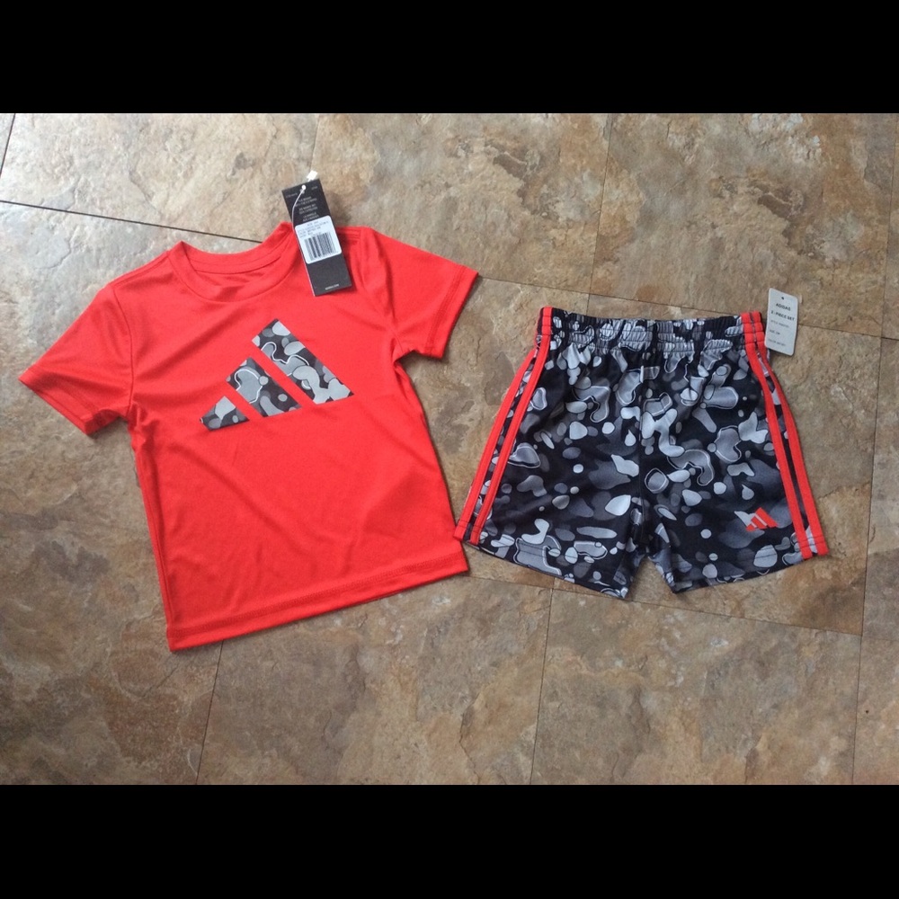 Boy’s adidas shorts set NWT